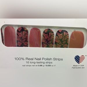 NWT - Color Street - Wing It On